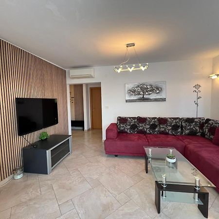 Ana Exclusive Apartments Jelsa  Exterior photo